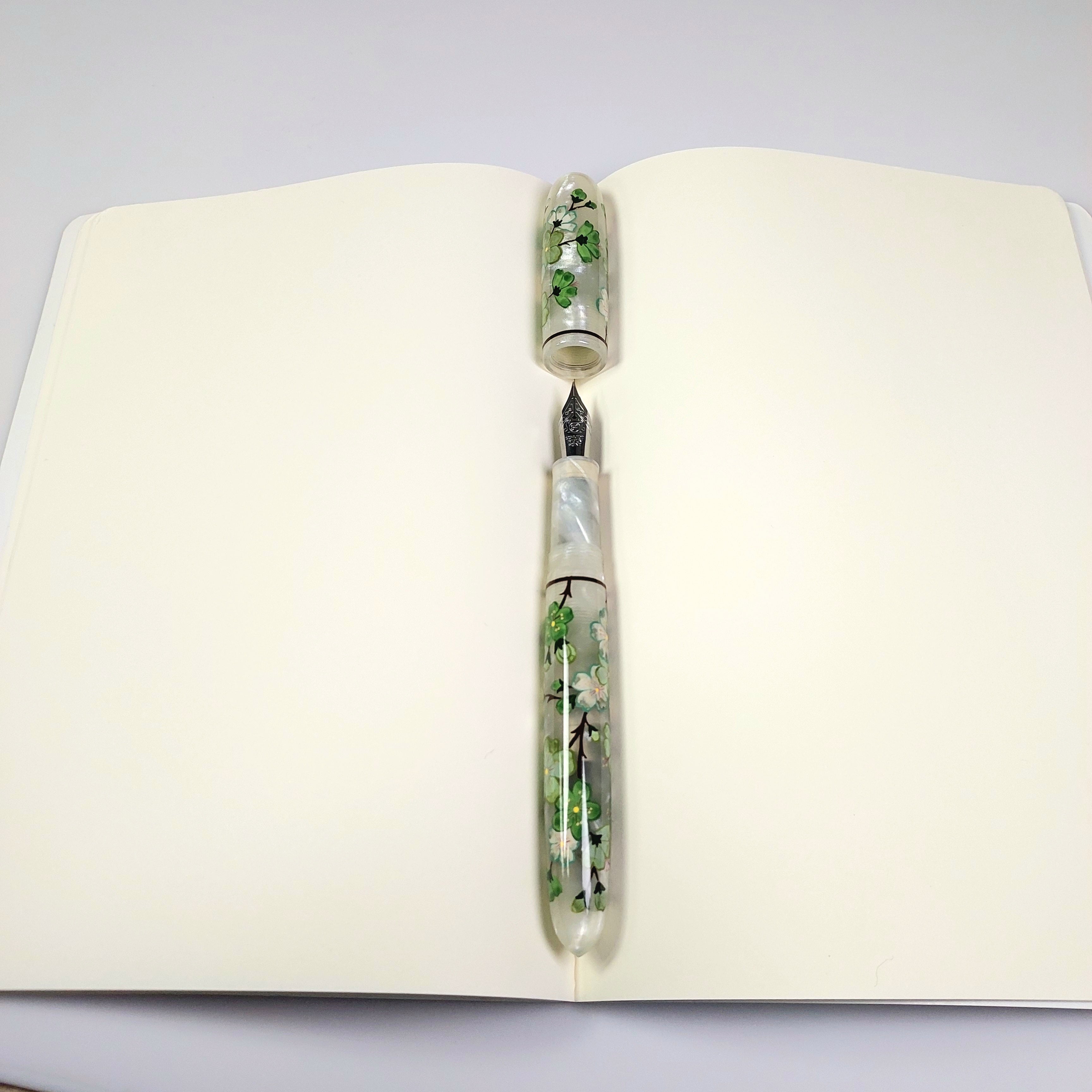 FOUNTAIN PEN SAKURA