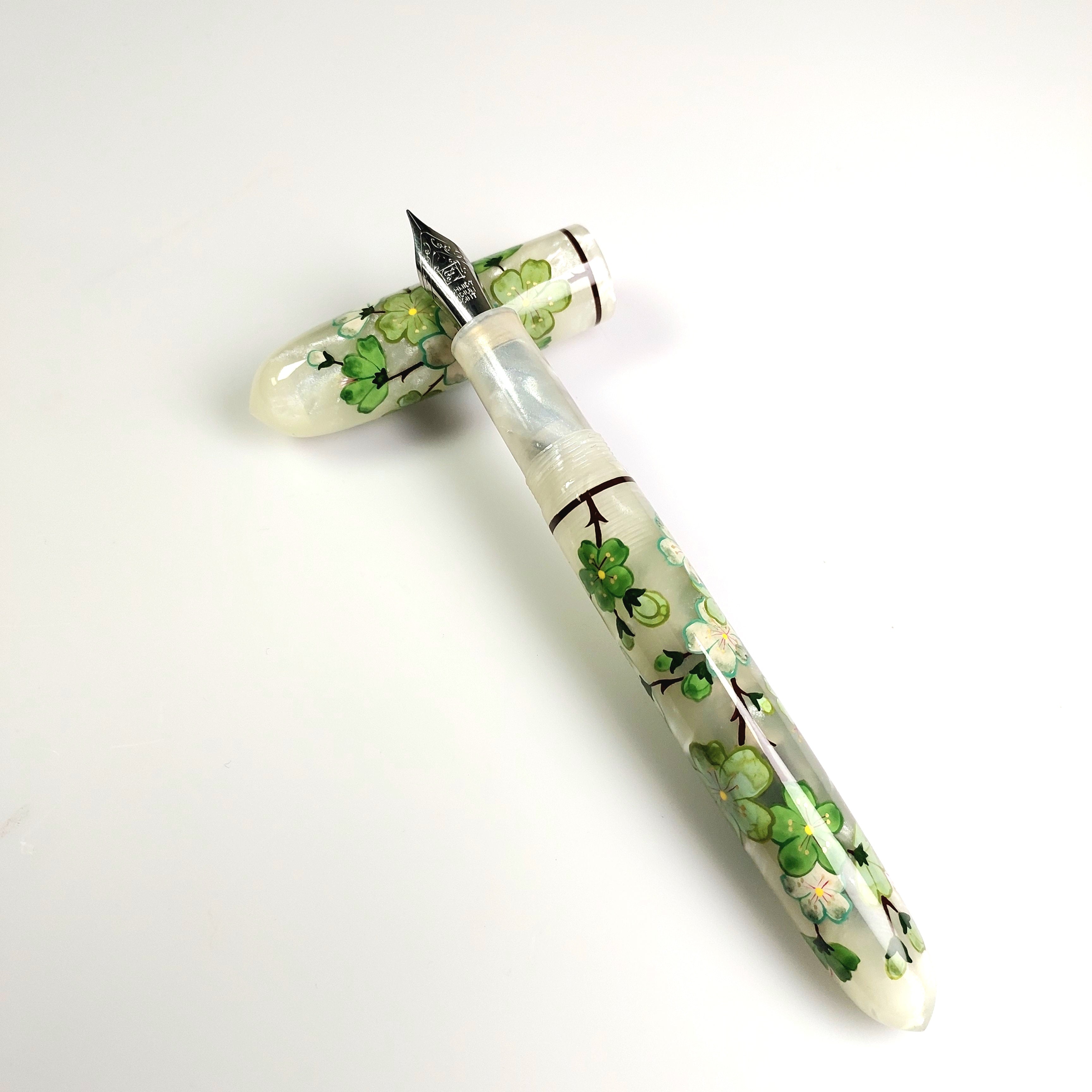 FOUNTAIN PEN SAKURA