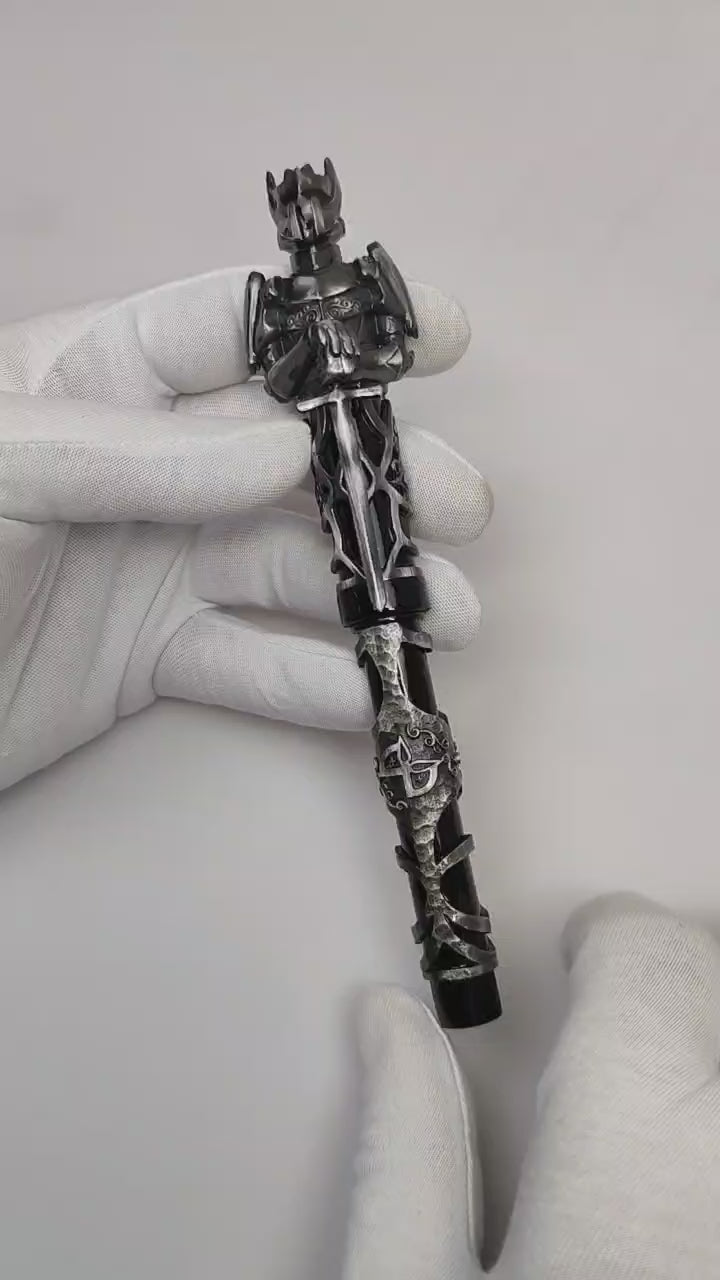 Silver Knight Fountain Pen