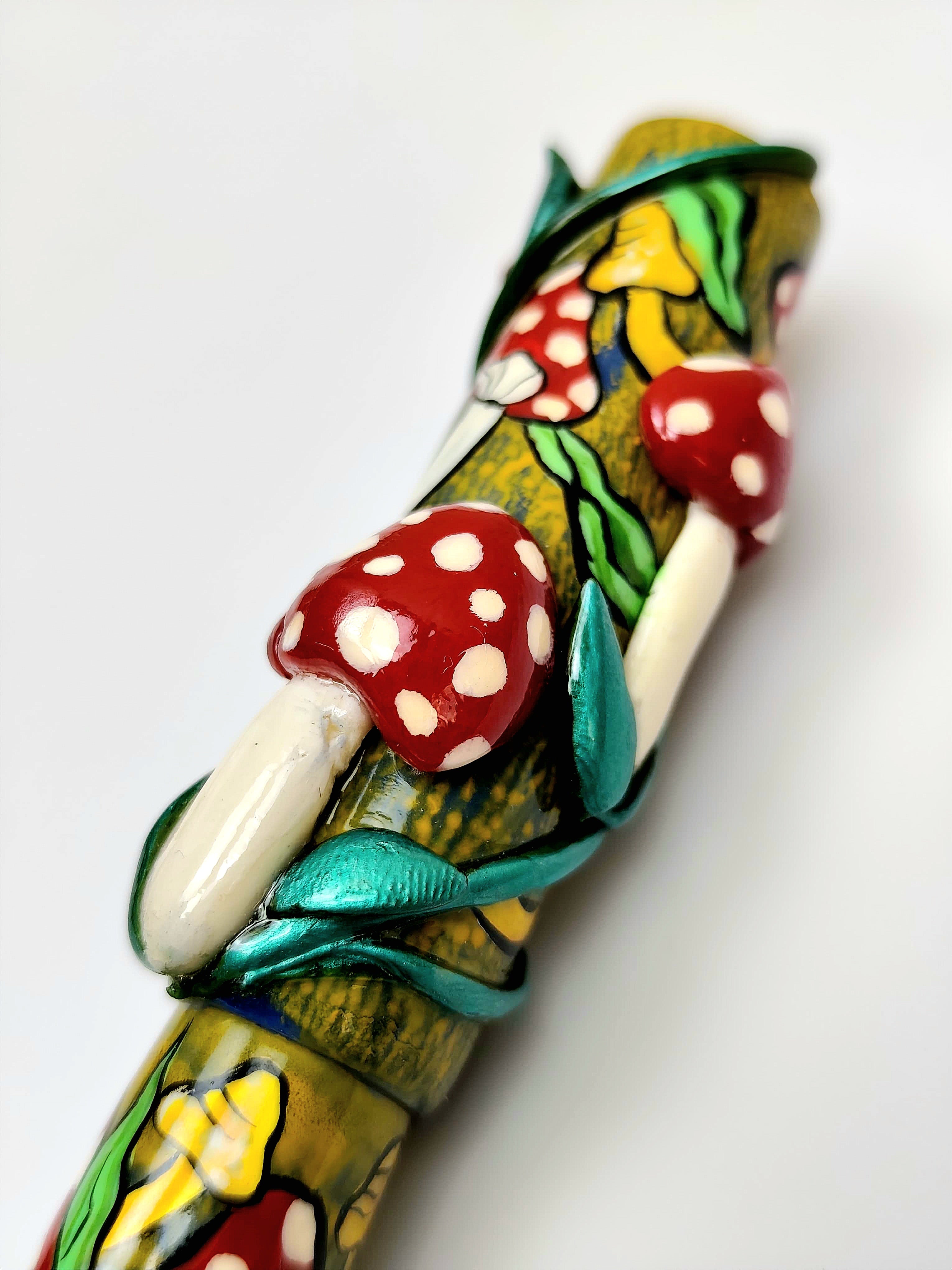 ZekPens uniQ HANDMADE AND HANDPAiNTED FOUNTAIN PEN