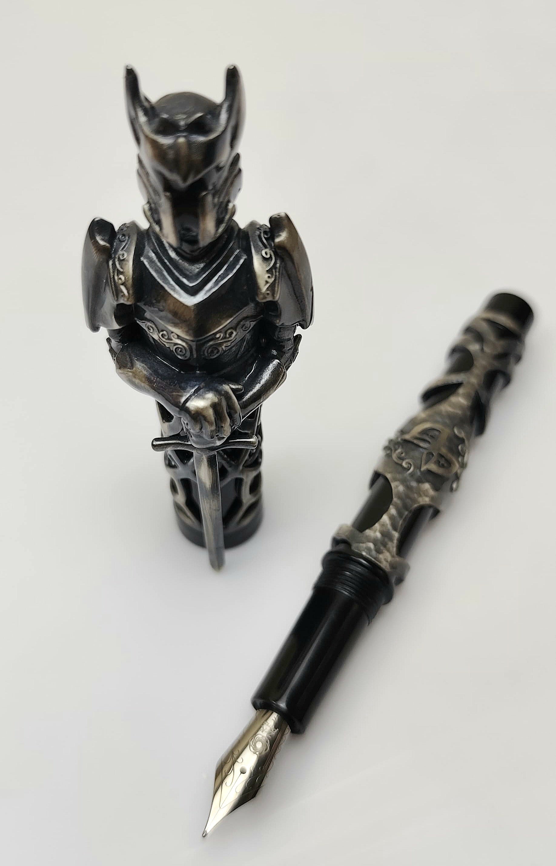 Silver Knight Fountain Pen